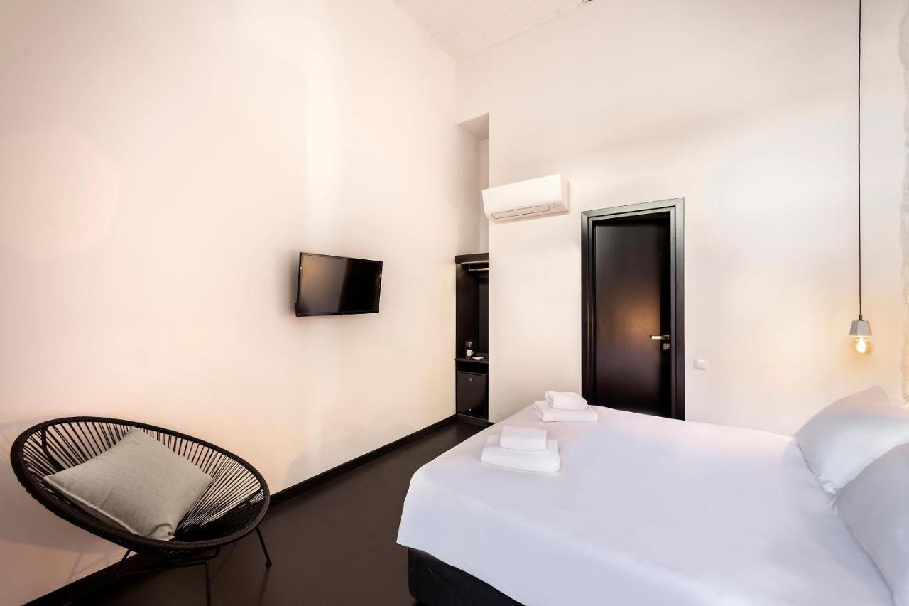 Nin&Bau Sarri 2 Hotel Athena Bagian luar foto