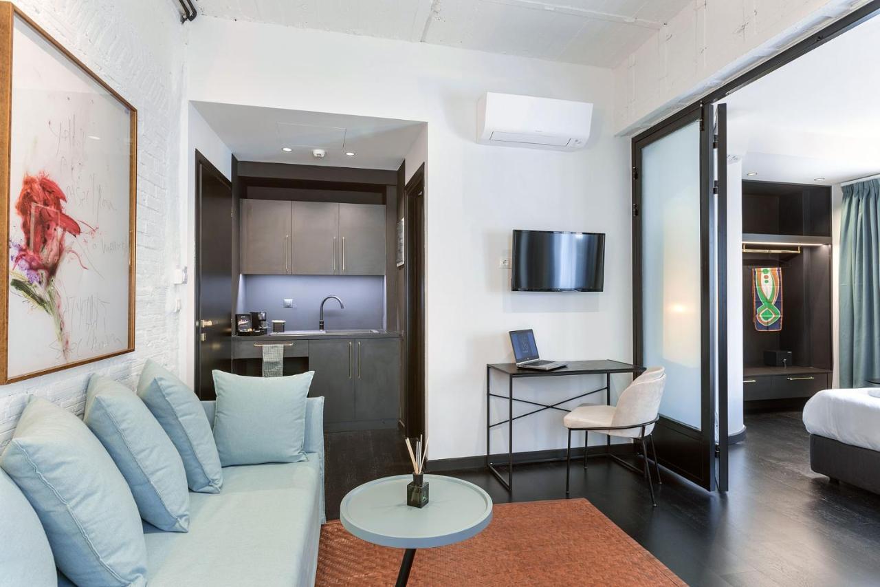 Nin&Bau Sarri 2 Hotel Athena Bagian luar foto